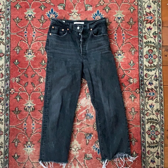 Levi’s Ribcage - Picture 2 of 6